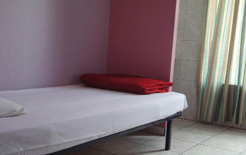 Bedroom 4, Hôtel Richard, Paris