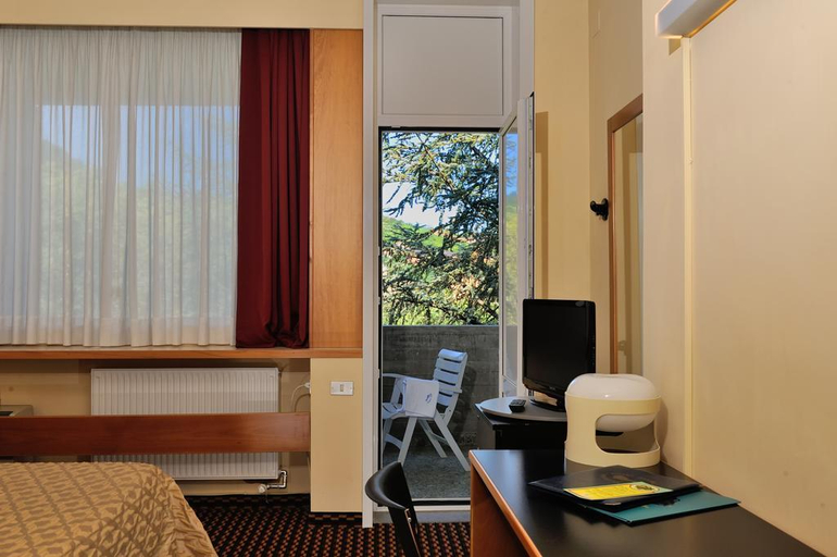 Bedroom 3, Hotel Santoli, Bologna