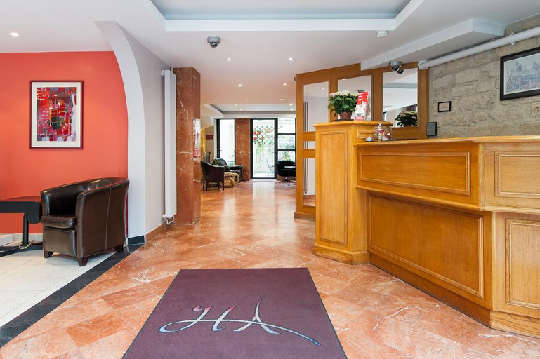 Public Area 2, Hotel Americain, Paris