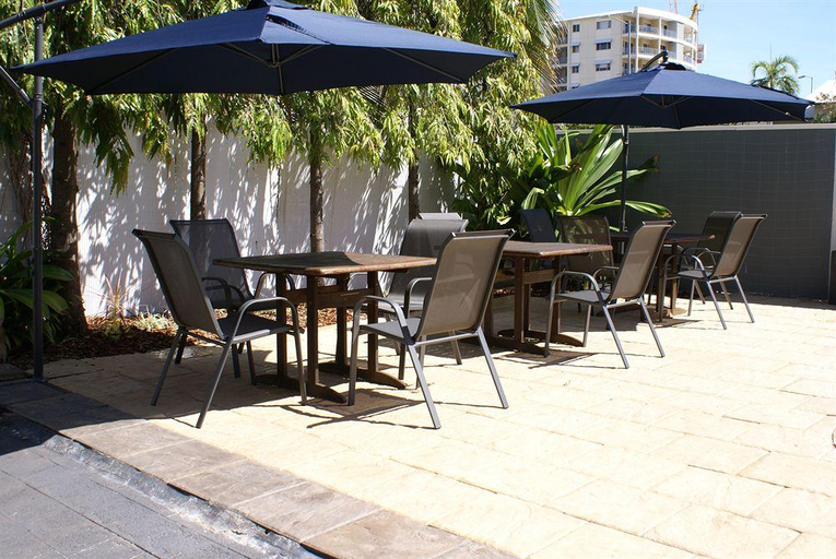 Exterior & Views 2, Darwin city point hotel (Poinciana Inn), Darwin