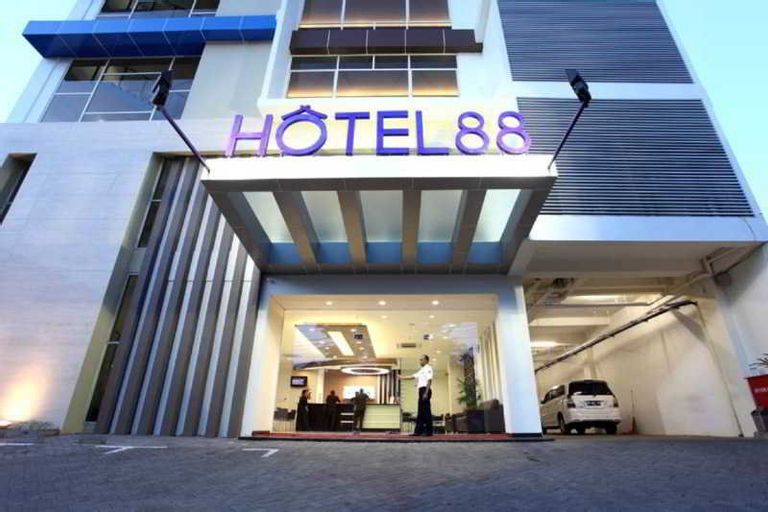 Hotel di Embong Malang, Surabaya - Promo Penginapan Murah