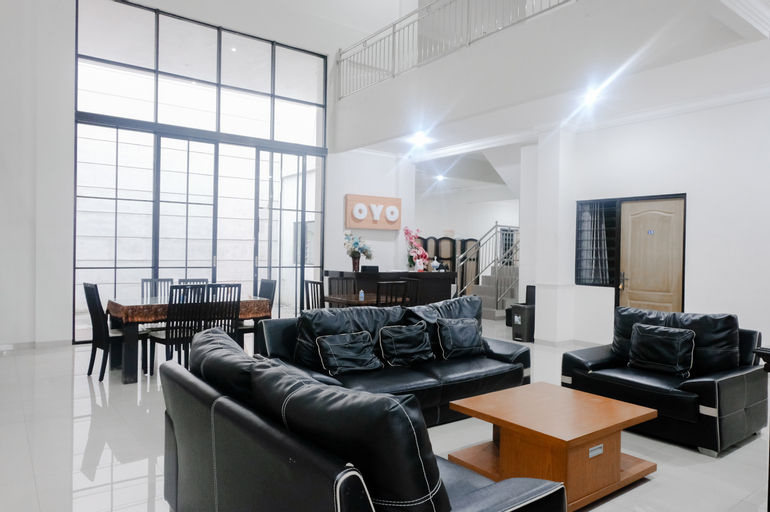 Public Area 1, New Bandahara Exclusive, Malang