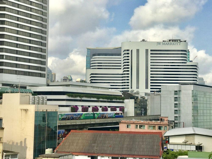 Exterior & Views 2, Maxim's Inn, Wattana