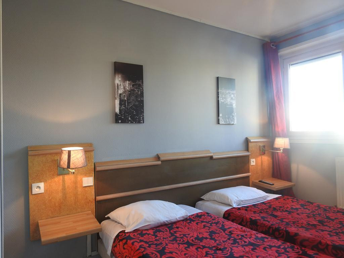 Bedroom 3, Hotel OpalOriental Boulogne Sur Mer - gare ville et centre, Pas-de-Calais