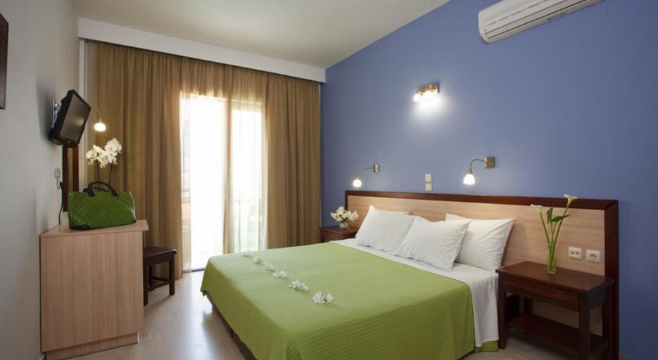 Bedroom 3, Sofia, Crete