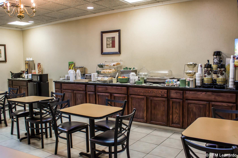 Food & Drinks 5, Quality Inn Dunn, Harnett