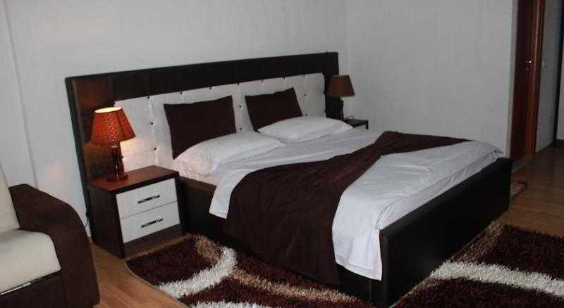 Bedroom 4, Hotel Livia, Tiranës