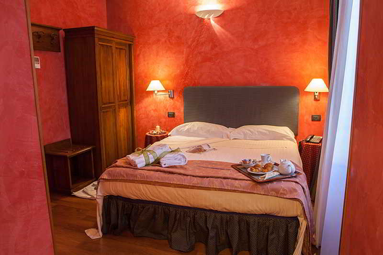 Bedroom 3, Hotel Borgo, Florence
