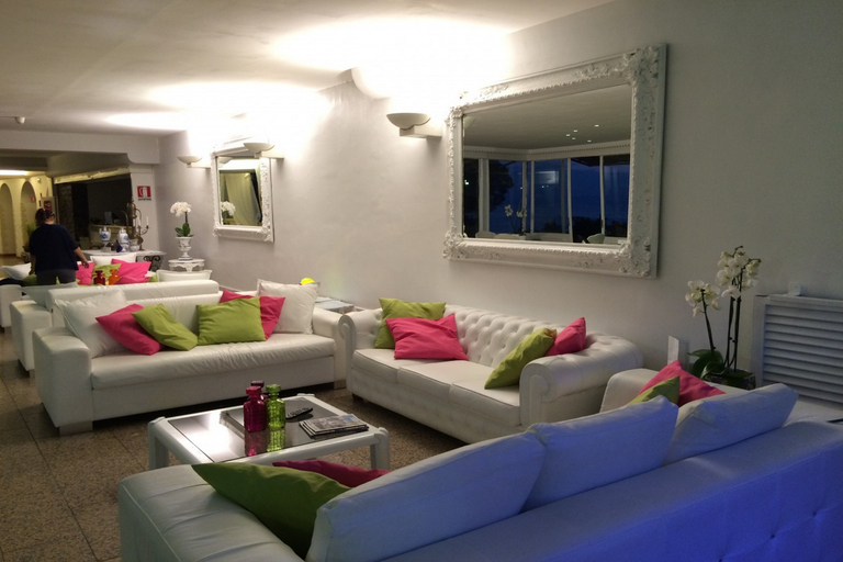 Public Area 4, Hotel Oriente, Napoli