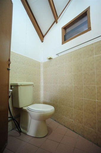 Bathroom 5, Redang Bay Resort, Setiu