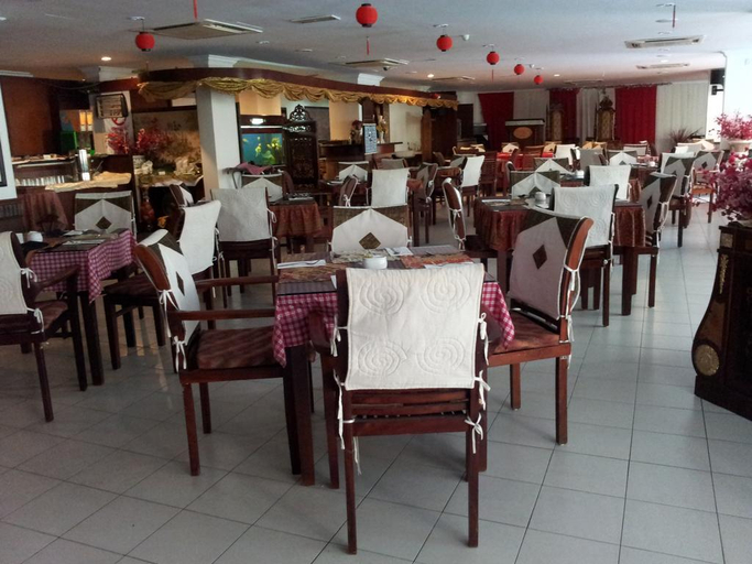 Food & Drinks, Malacca Straits Hotel, Malacca City