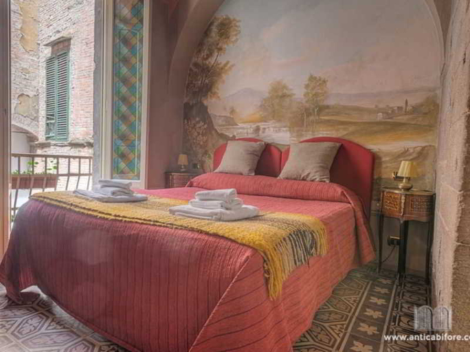 Bedroom 4, L' Antica Bifore Guesthouse, Lucca