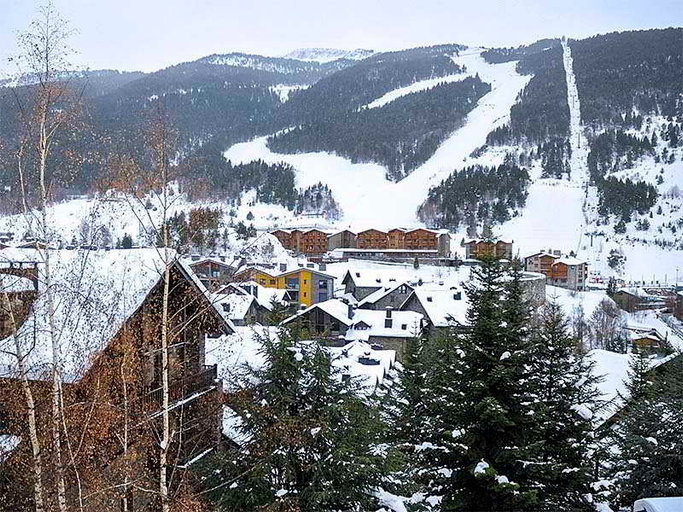 Exterior & Views 4, Tarter Mountain Suites