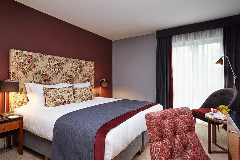 Bedroom 4, The Montenotte Hotel