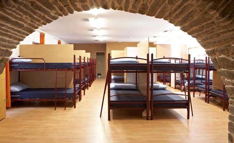 Others 3, Albergue Monasterio de La Magdalena, Lugo
