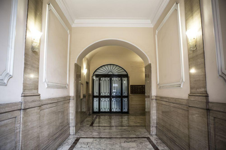 Public Area 3, St. Peter Bed in Rome, Rome