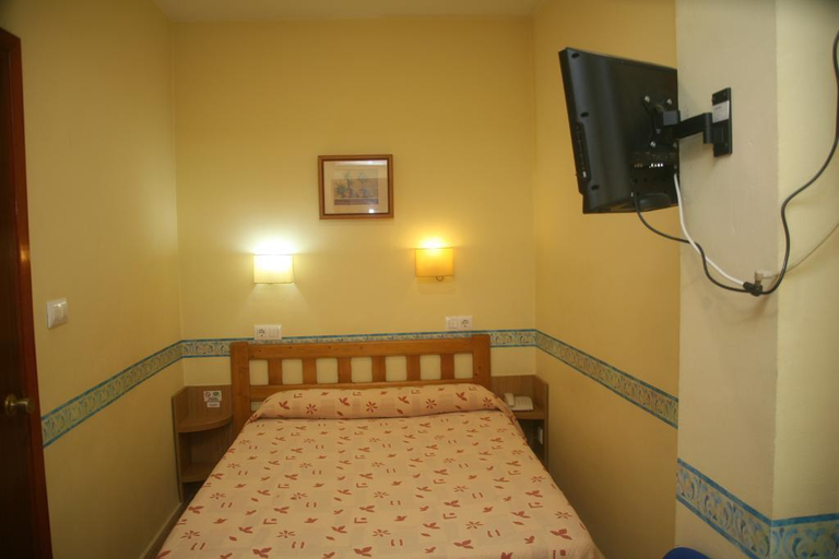 Bedroom 3, Hostal El Altet, Alicante