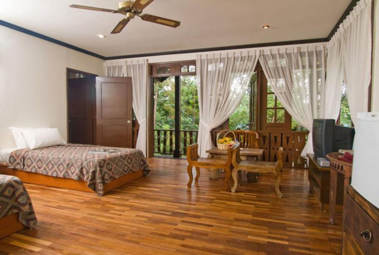 Bedroom 1, Borneo Highlands Resort, Kuching