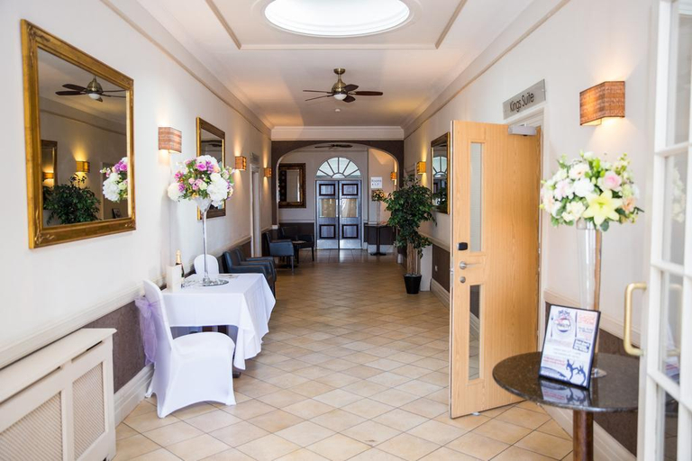 Public Area 3, Kingscliff Hotel, Essex