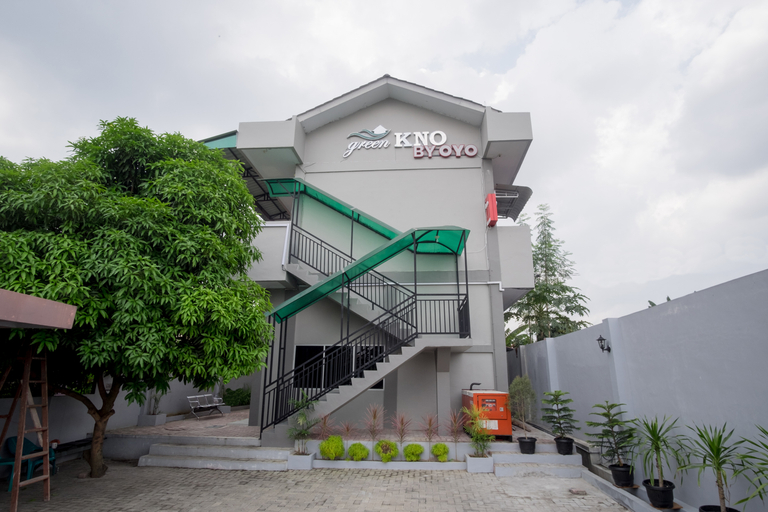 Exterior & Views 1, OYO 470 Green Kno, Deli Serdang