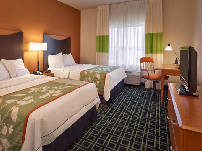 Bedroom 3, Fairfield Inn & Suites Laramie, Albany