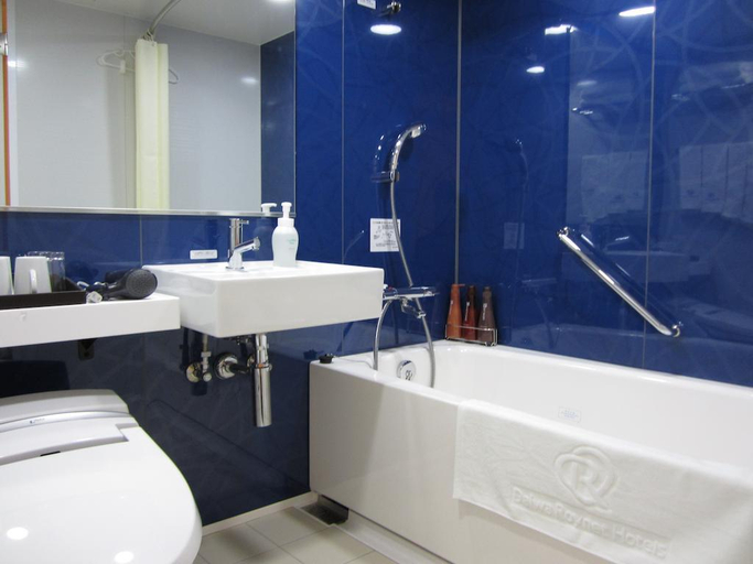 Bathroom 4, Daiwa Roynet Hotel Kyoto Shijo Karasuma, Kyoto