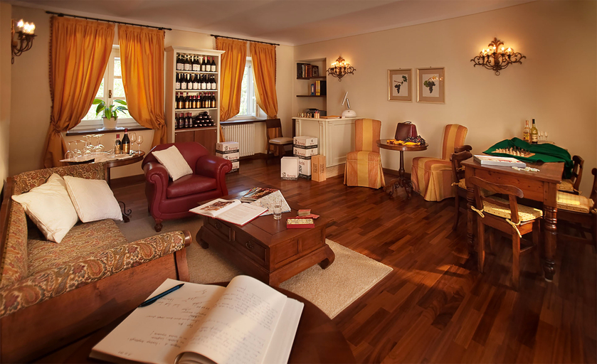 Public Area 2, Agriturismo Marcarini, Cuneo