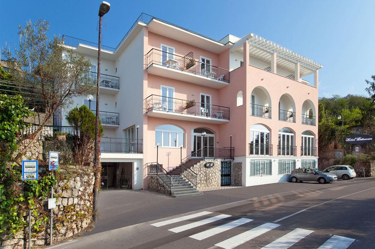 Exterior & Views 2, Hotel Britannia, Napoli