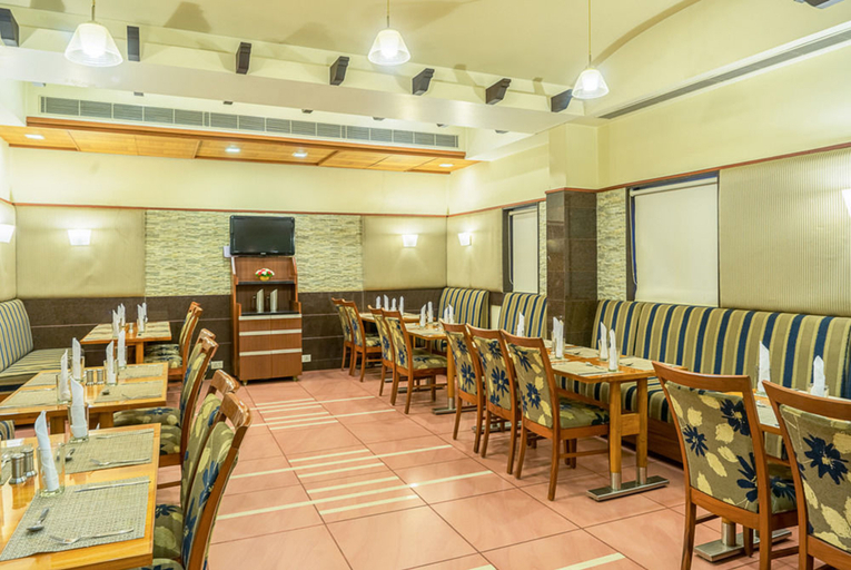 Food & Drinks, Hotel Ambassador Ahmedabad, Ahmadabad
