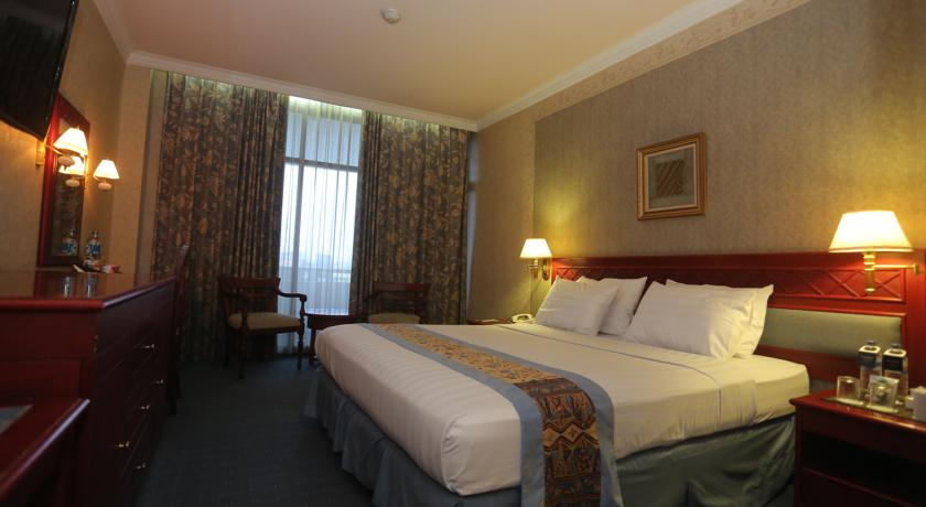 Weta International Hotel Surabaya, Surabaya