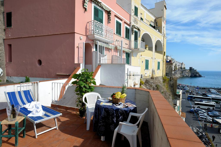 Sport & Beauty 5, B&B Camere Con Vista, Salerno