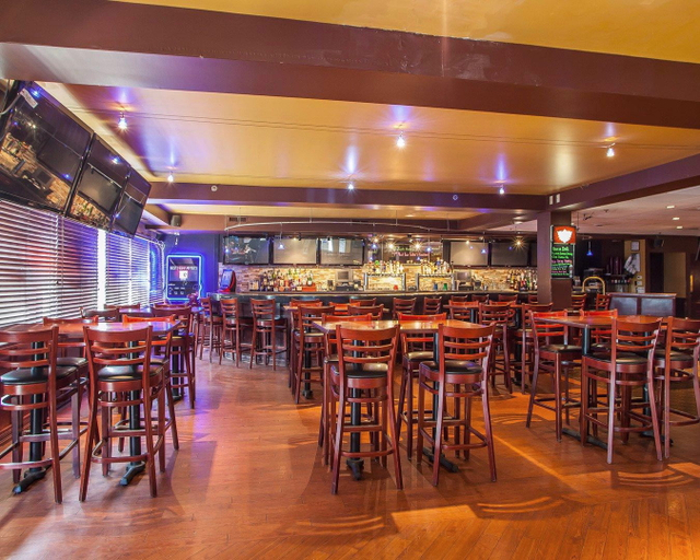 Food & Drinks 5, Quality Inn Bradley- Bourbonnais, Kankakee