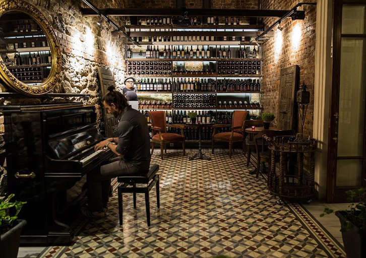 Food & Drinks 5, Corinne Hotel, Beyoğlu