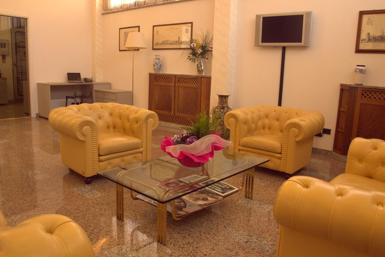 Public Area 3, Hotel Pico Mirandola, Modena