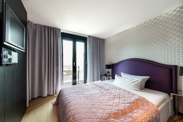 Bedroom 4, Hotel la maison, München