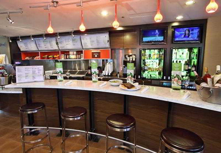 Food & Drinks 5, Courtyard by Marriott Richmond/Berkeley, Contra Costa