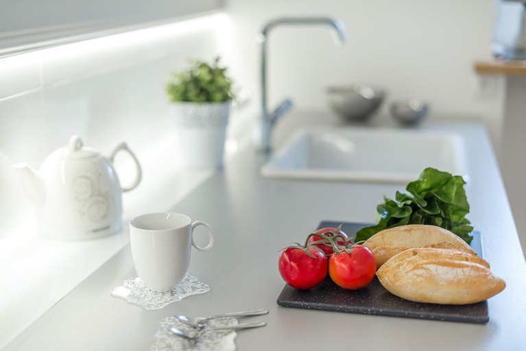 Food & Drinks, P&O Apartments Old Town, Warsaw
