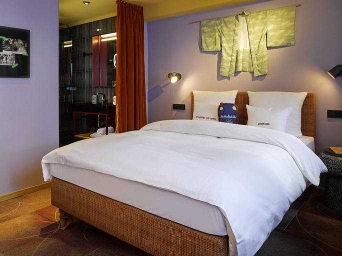 Bedroom 15