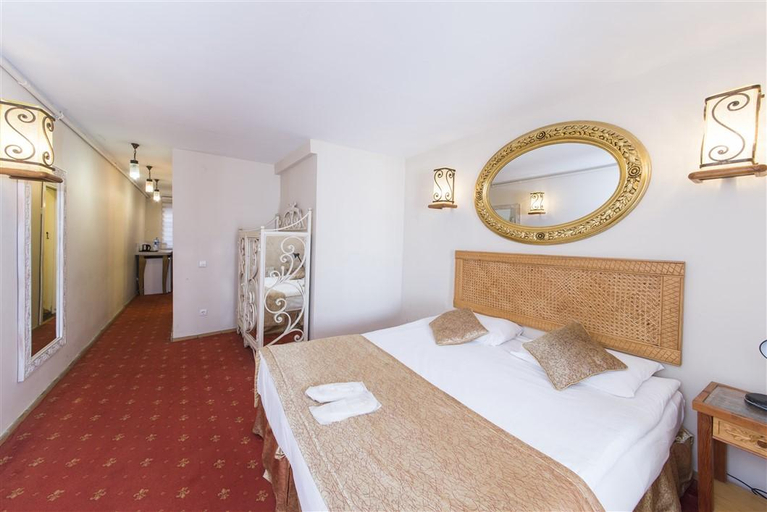 Bedroom 3, Deniz Houses, Fatih