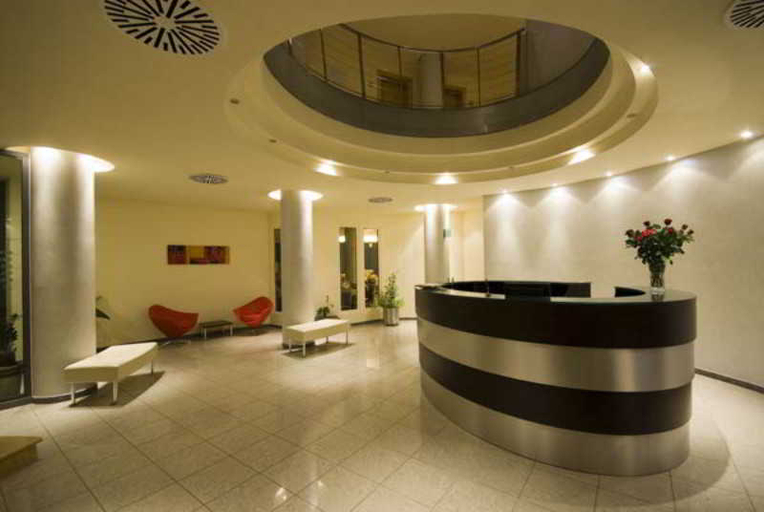Public Area 5, Hotel Le Ginestre, L'Aquila