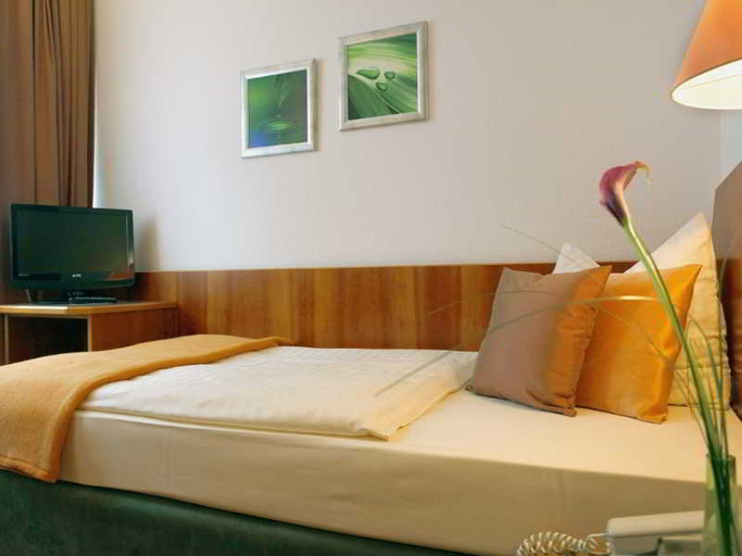 Bedroom 3, Hotel Kleefelder Hof, Region Hannover