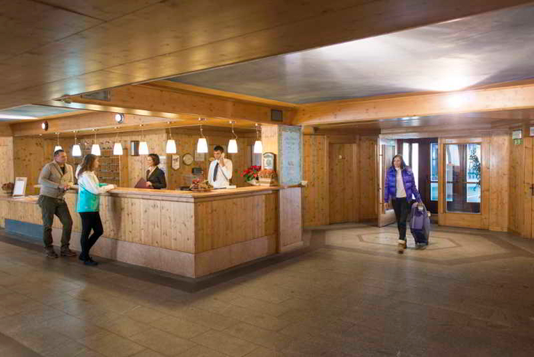 Public Area 3, Hotel Piandineve, Brescia
