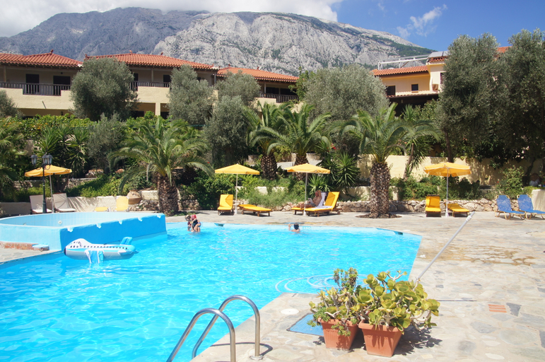 Sport & Beauty 5, Limnionas Bay Village, North Aegean