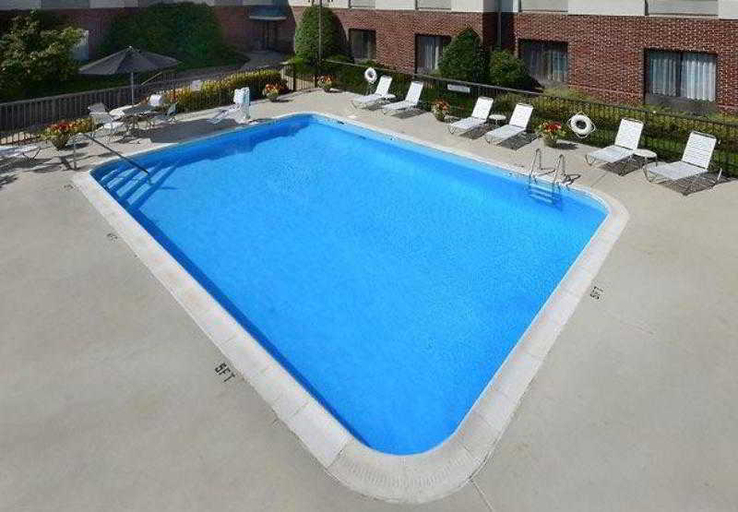 Sport & Beauty 2, Fairfield Inn & Suites Charlottesville North, Albemarle