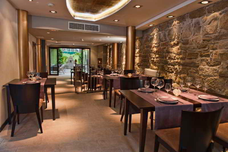 Food & Drinks 5, Palacio del Obispo, Huesca