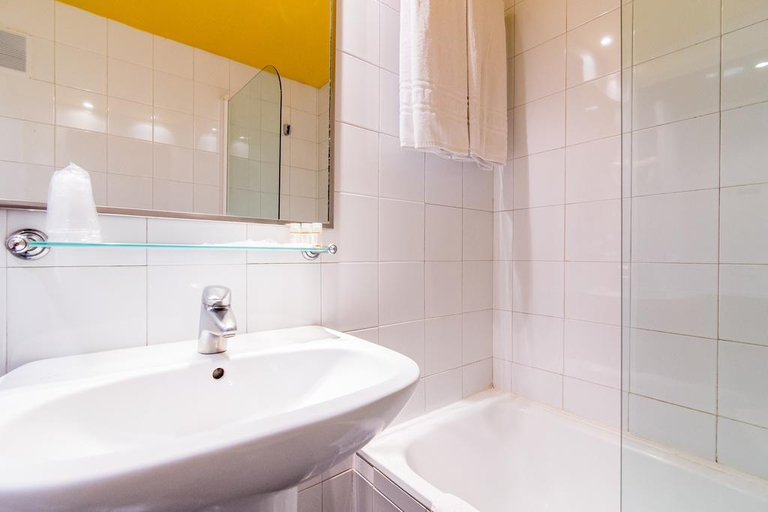 Bathroom 4, Hotel Colors, Barcelona