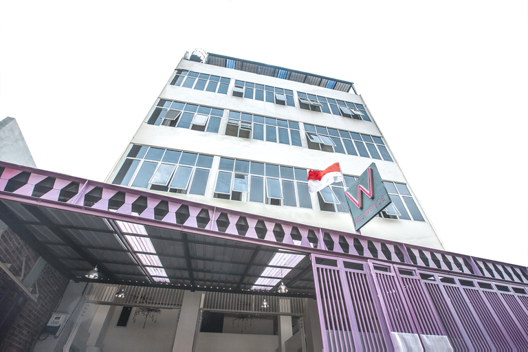 Exterior & Views 1, OYO 127 W Residence, West Jakarta