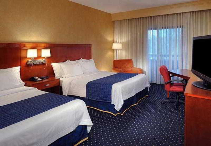 Bedroom 3, Courtyard Chicago Waukegan/Gurnee, Lake