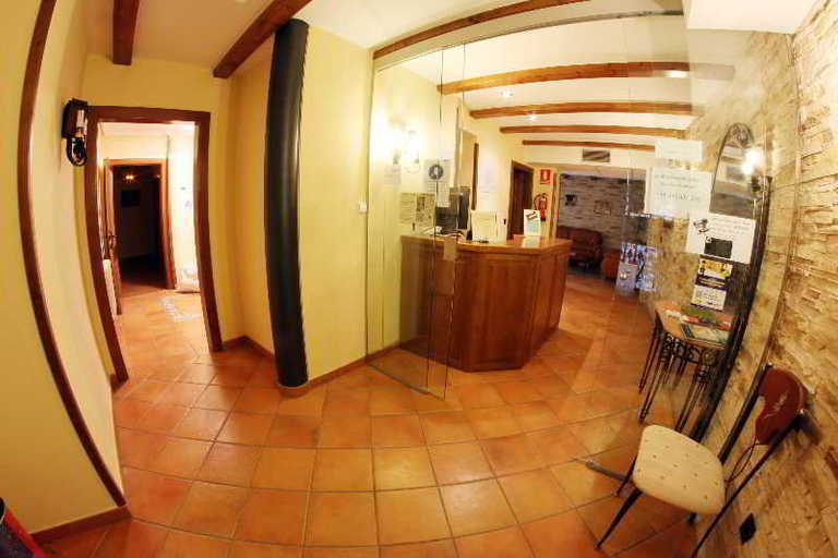 Public Area 2, Alda Casco Antiguo, León