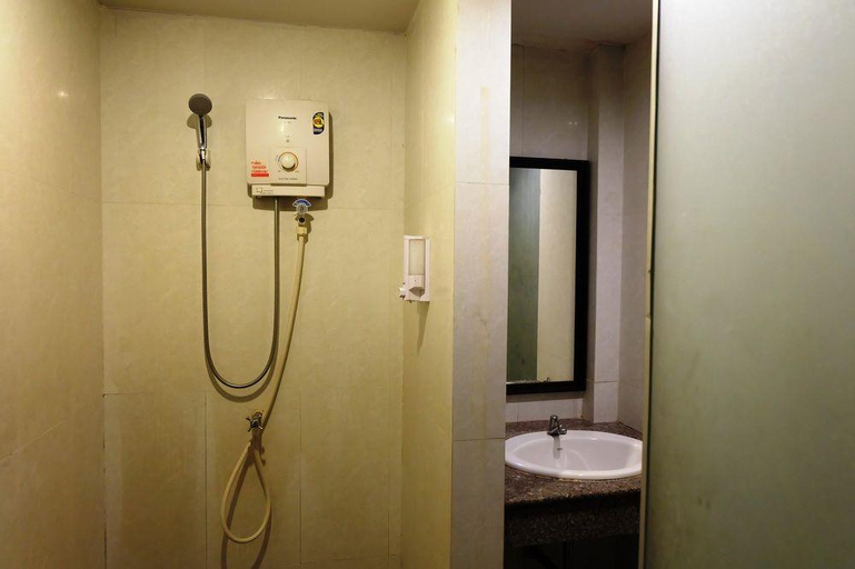 Bedroom 4, Orchid Inn, Khlong Toey
